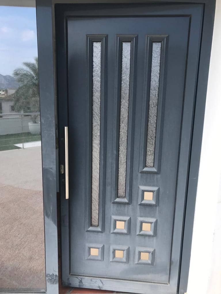 Apertura de puertas Guareña
